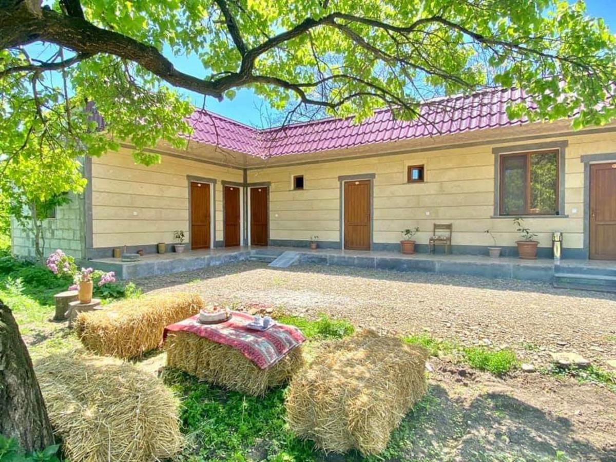 Aghasu Tun B&B Odzun Luaran gambar